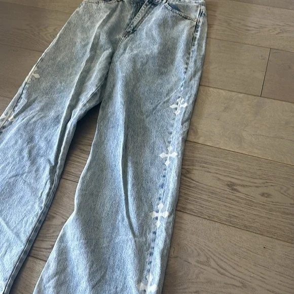 Jeans - Picture 4 of 10